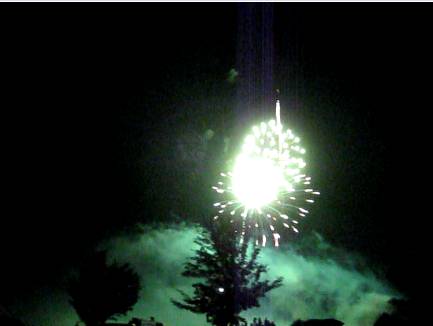 Fireworks 3 - 48 Megabytes - 5 Min 44 Sec